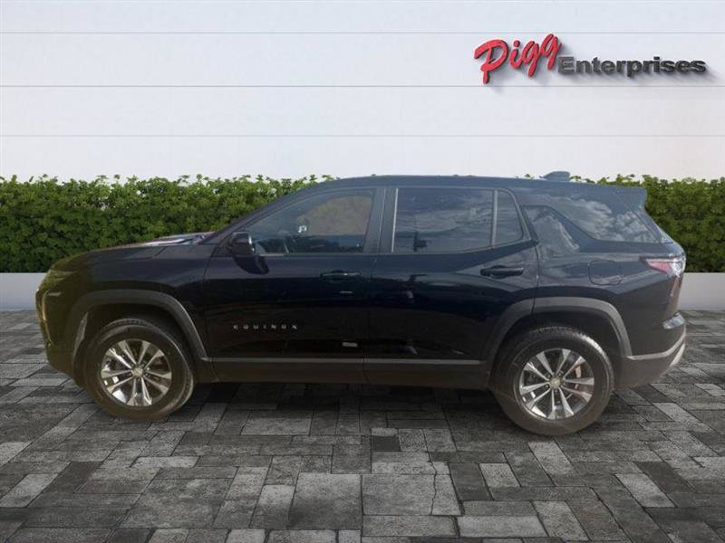 Used 2025 Chevrolet Equinox LT AWD/4WD image 3