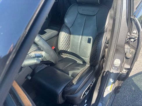 Used 2023 Jeep Grand Cherokee L Summit AWD/4WD image 12