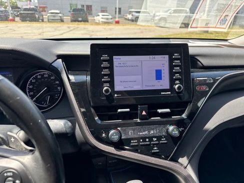 Used 2023 Toyota Camry SE FWD image 17