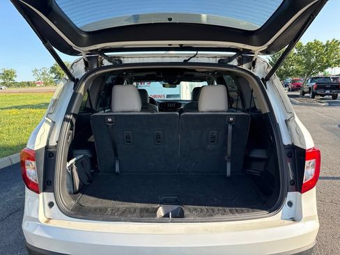 Used 2019 Honda Pilot Elite image 11