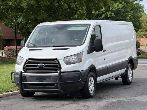 Used 2019 Ford Transit 250 148 Low Roof RWD image 2