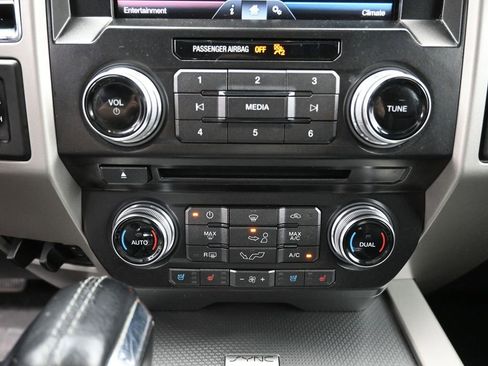 Used 2015 Ford F150 Lariat w/ Equipment Group 502A Luxury image 30