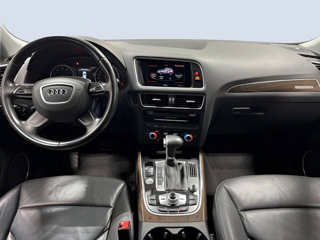 Used 2016 Audi Q5 2.0T Premium Plus w/ Technology Package AWD/4WD image 12