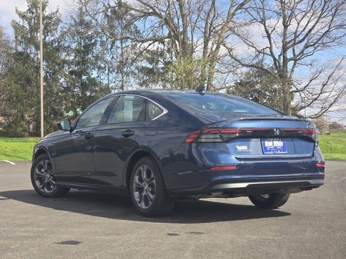 Used 2024 Honda Accord EX image 11