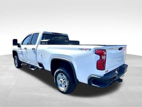 Used 2021 Chevrolet Silverado 2500 W/T w/ WT Convenience Package image 4