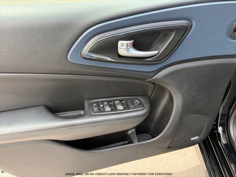 Used 2016 Chrysler 200 S w/ Navigation & Sound Group I AWD/4WD image 24
