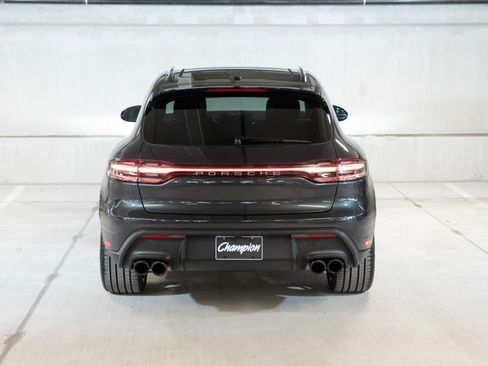 Certified 2026 Porsche Macan AWD/4WD image 6