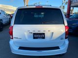 Used 2017 Dodge Grand Caravan SXT image 6