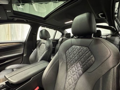 Certified 2023 BMW 530i xDrive w/ M Sport Package image 20