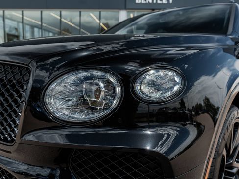 Used 2026 Bentley Bentayga Speed AWD/4WD image 20