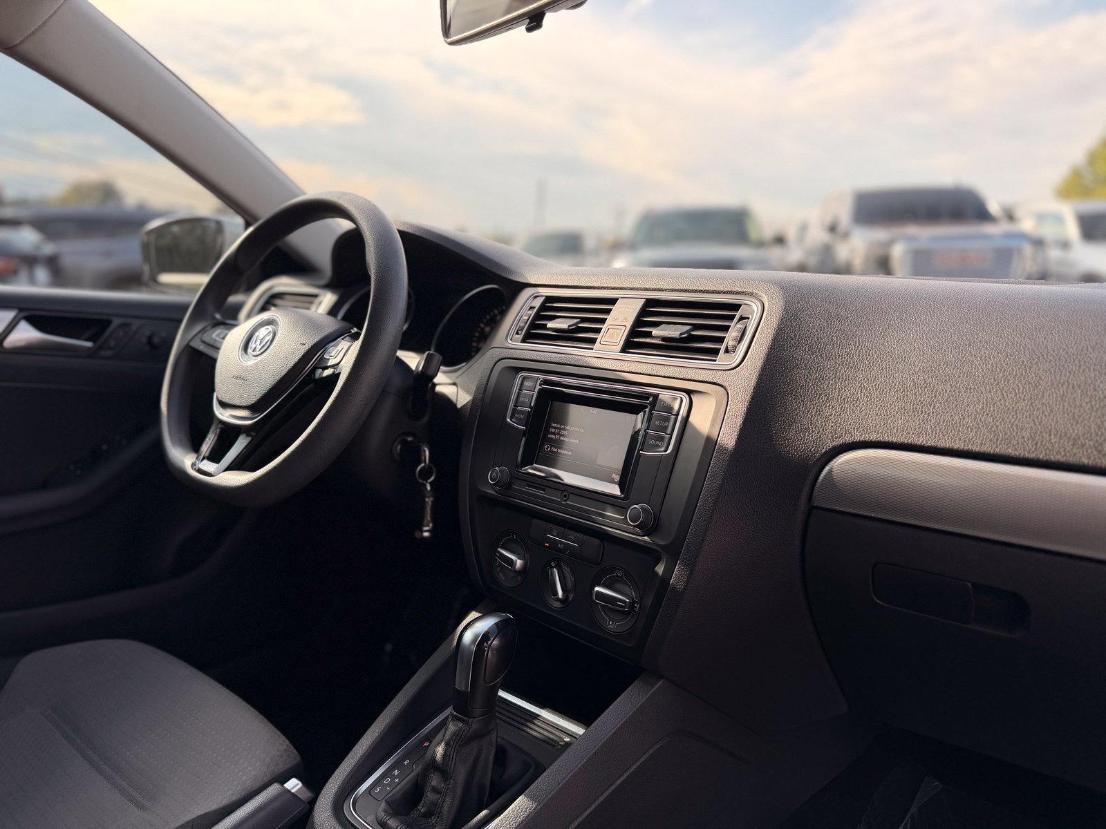 Used 2018 Volkswagen Jetta S FWD image 33