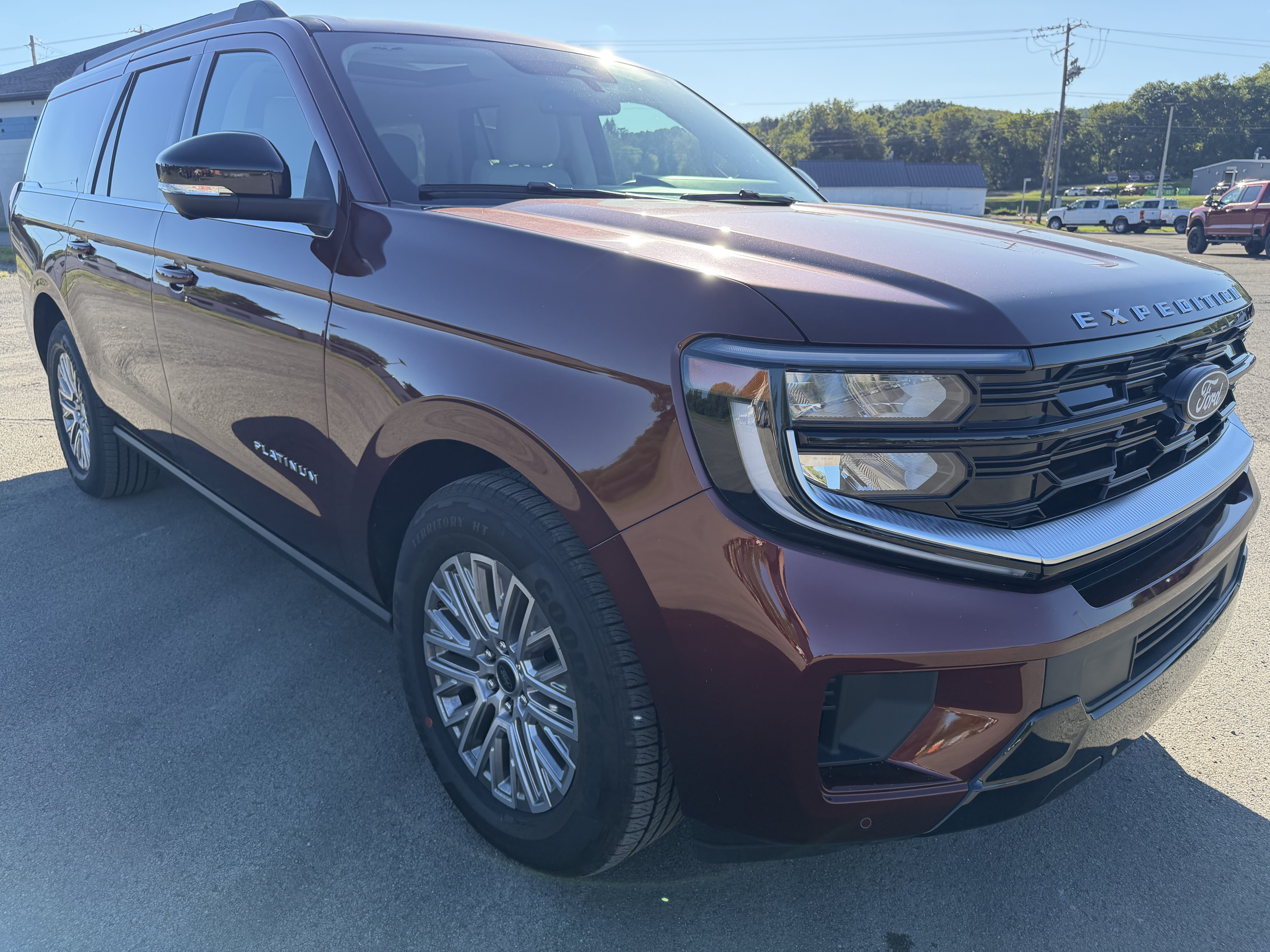 New 2027 Ford Expedition Max Platinum w/ Driver's Package AWD/4WD image 1