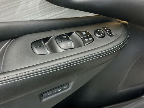 Used 2017 Nissan Murano SL w/ SL Technology Package image 15