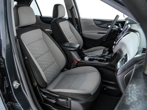 Used 2021 Chevrolet Equinox LS w/ LS Convenience Package FWD image 32