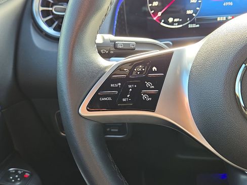 New 2025 Mercedes-Benz GLB 250 GLB 250 image 21