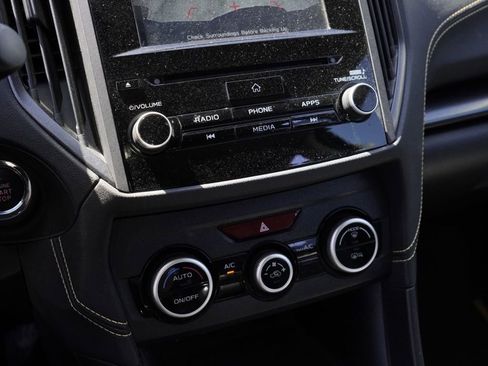 Used 2022 Subaru Crosstrek 2.5i Sport AWD/4WD image 13