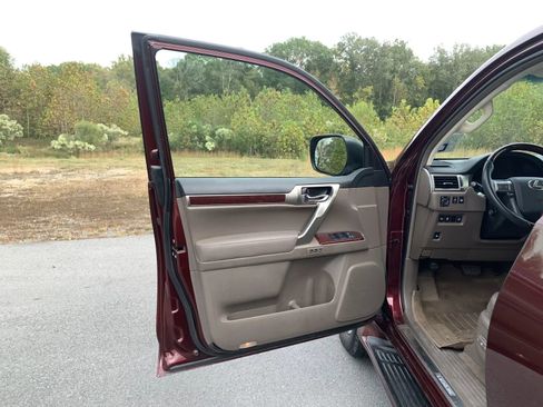 Used 2014 Lexus GX 460 Luxury image 18