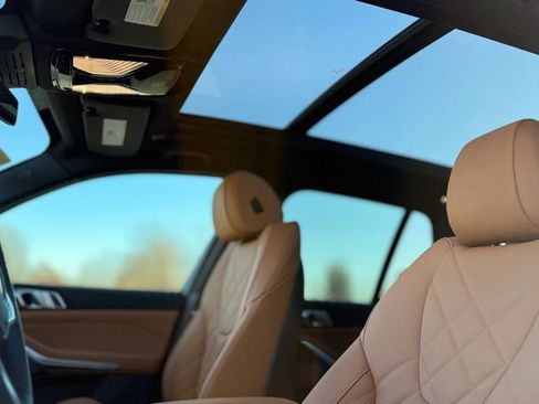 New 2026 BMW X5 xDrive40i w/ M Sport Package image 17