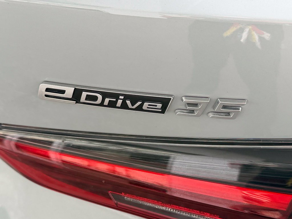 Used 2024 BMW i4 eDrive35 w/ M Sport Package RWD image 4