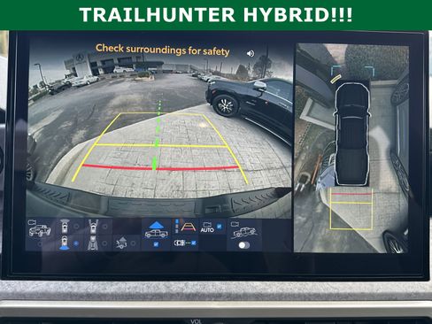 Used 2025 Toyota Tacoma 4x4 Double Cab Hybrid image 28