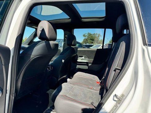 Certified 2023 Mercedes-Benz GLB 250 image 17