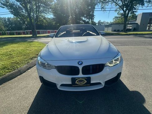 Used 2016 BMW M4 Convertible RWD image 2
