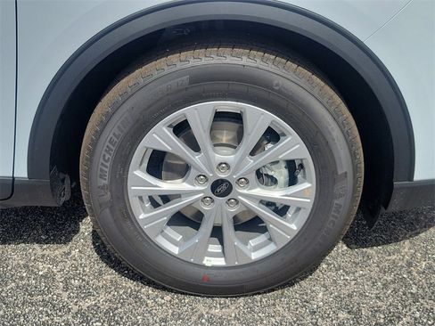 New 2026 Ford Escape Active image 7