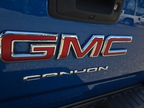 Used 2022 GMC Canyon Elevation Standard w/ Convenience Package AWD/4WD image 31