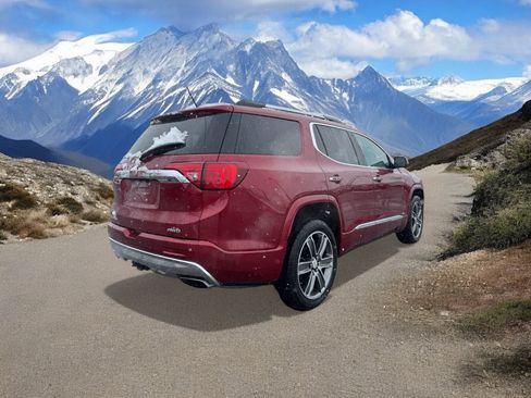 Used 2019 GMC Acadia Denali w/ Technology Package image 5