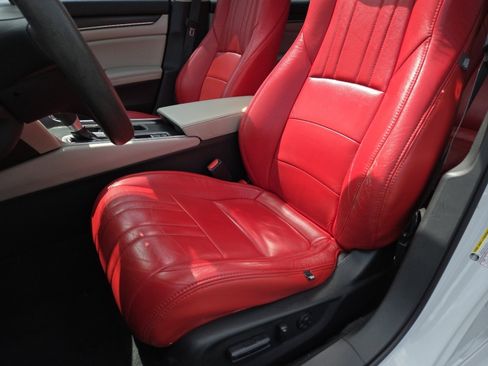 Used 2018 Honda Accord EX image 27