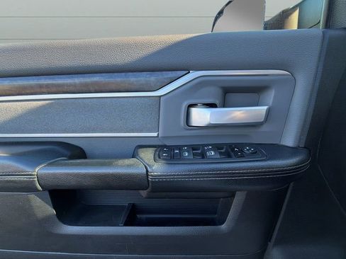 Used 2019 RAM 2500 Big Horn AWD/4WD image 20