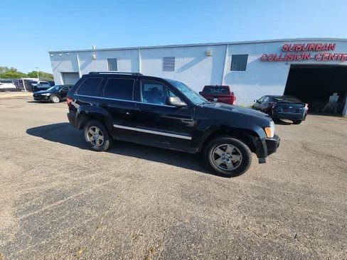 Used 2007 Jeep Grand Cherokee Limited w/ Trailer Tow Group IV AWD/4WD image 10