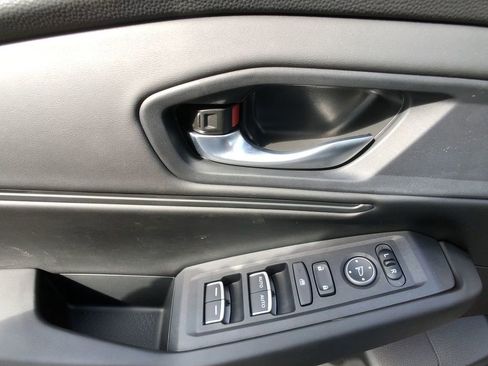 New 2025 Honda Accord SE image 15