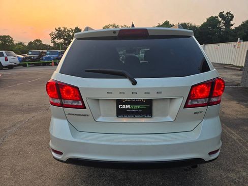 Used 2016 Dodge Journey SXT FWD image 11