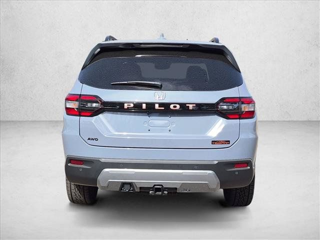 New 2026 Honda Pilot TrailSport image 8