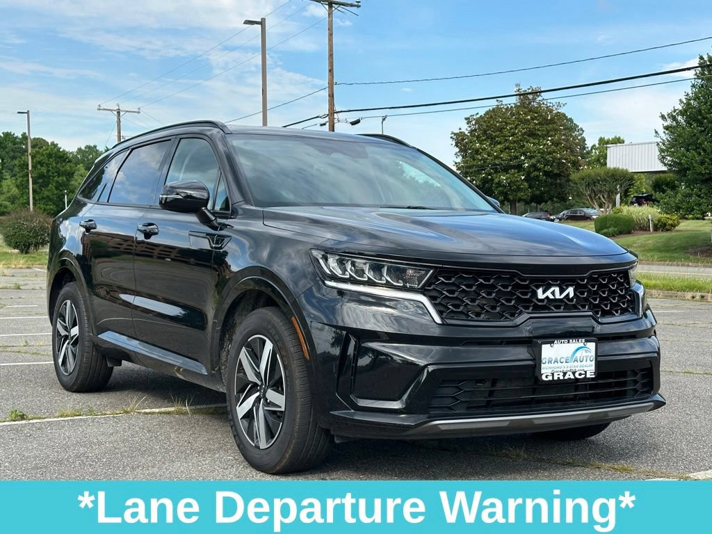 Used 2023 Kia Sorento S FWD image 12