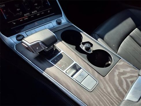 Used 2024 Audi A6 Premium Plus image 13