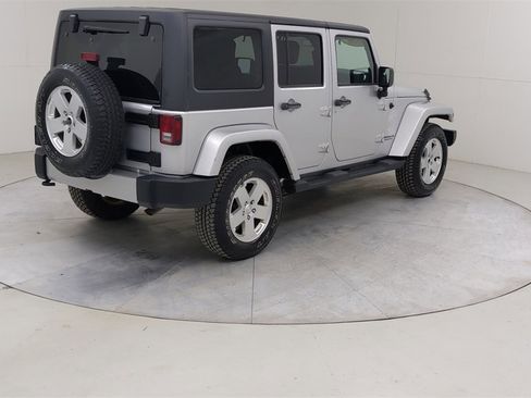 Used 2012 Jeep Wrangler Unlimited Sahara w/ Dual Top Group image 13