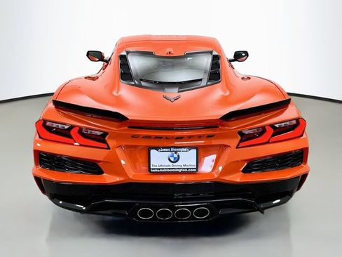 Used 2025 Chevrolet Corvette Z06 RWD image 6