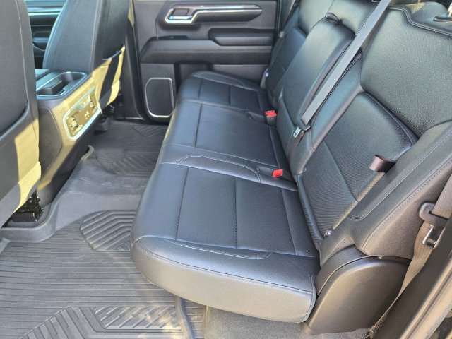 Used 2024 Chevrolet Silverado 2500 LTZ w/ LTZ Plus Package AWD/4WD image 10