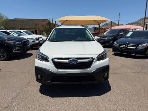 Used 2020 Subaru Outback Premium w/ Popular Package #1 AWD/4WD image 2