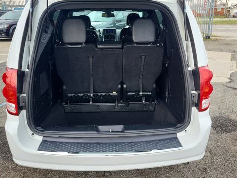 Used 2019 Dodge Grand Caravan GT image 11
