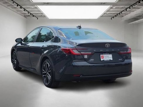 Used 2025 Toyota Camry XLE w/ Premium Package AWD/4WD image 3
