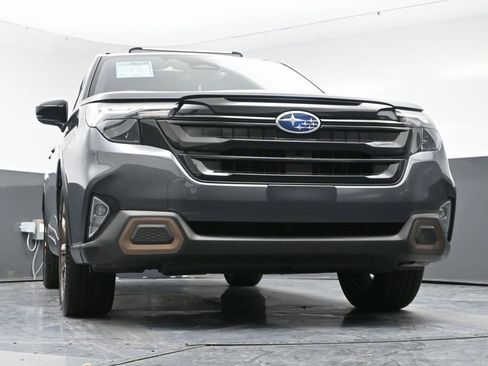 Used 2025 Subaru Forester Sport image 50