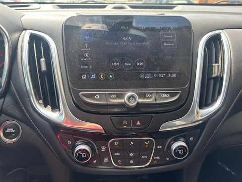Used 2022 Chevrolet Equinox Premier AWD/4WD image 27