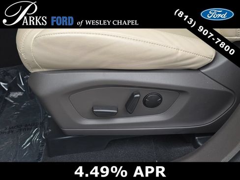 Certified 2024 Ford Explorer Platinum w/ Technology Package AWD/4WD image 20