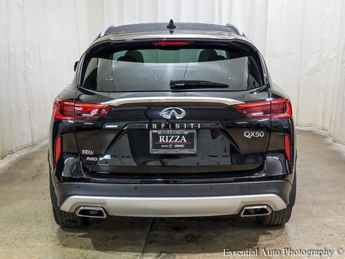 Used 2019 INFINITI QX50 Essential w/ Premium Heat Package image 7