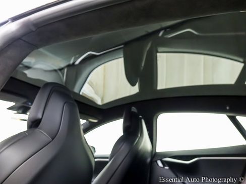 Used 2017 Tesla Model S 75D image 12