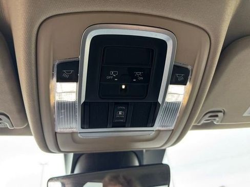 Used 2021 RAM 1500 Laramie image 16