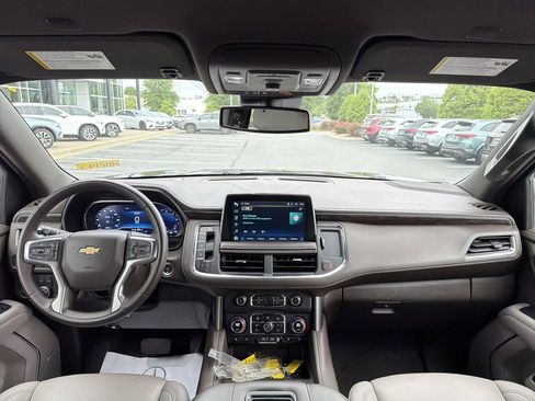 Used 2024 Chevrolet Tahoe LT RWD image 21